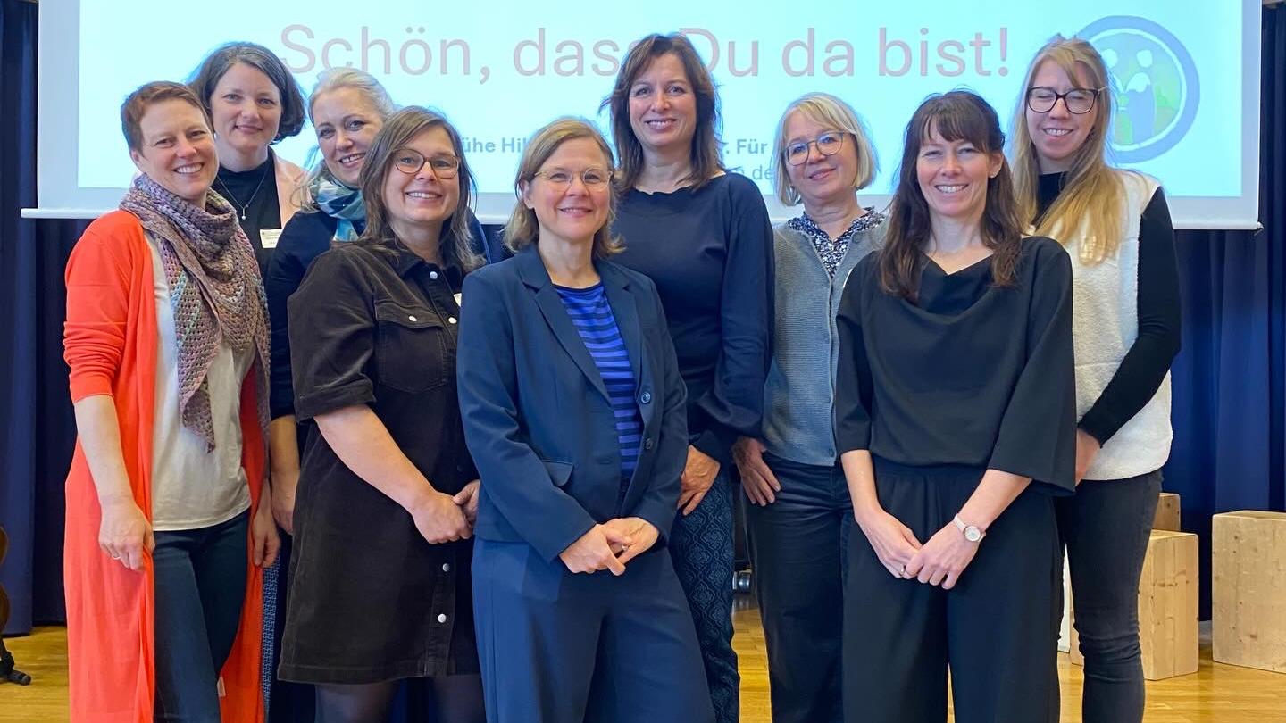 028E34C2-70CC-4F2B-9BB4-208A39136B03